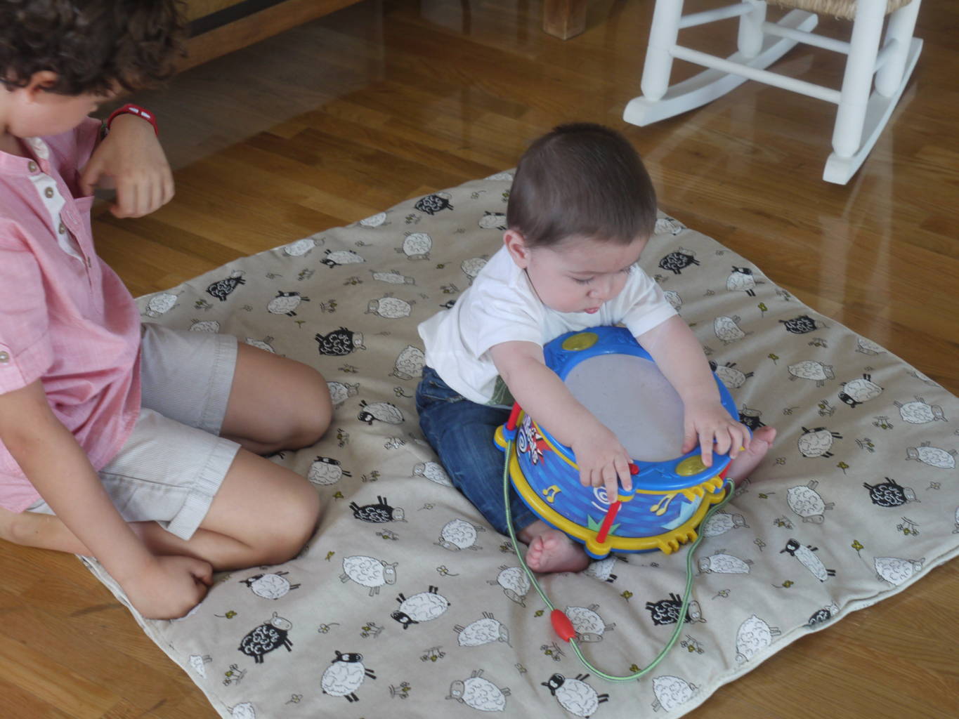 Mantas de actividades para bebés - Kidshome