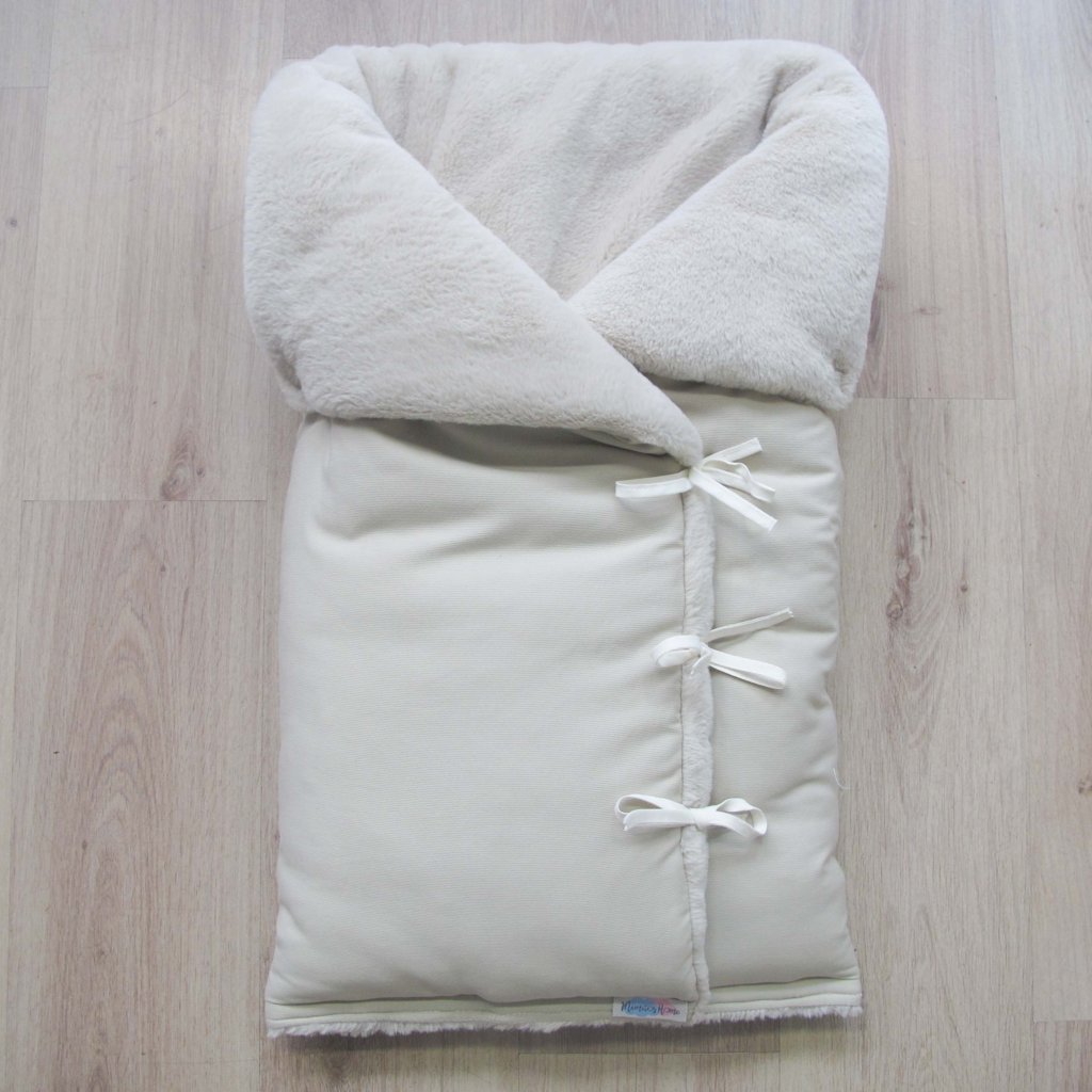 Saco bebe capazo tela pique beige liso de canutillo con pelo color vison -  Mimitos Home