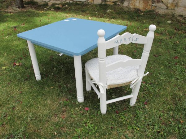 MESA INFANTIL ARTESANAL AZUL REAL