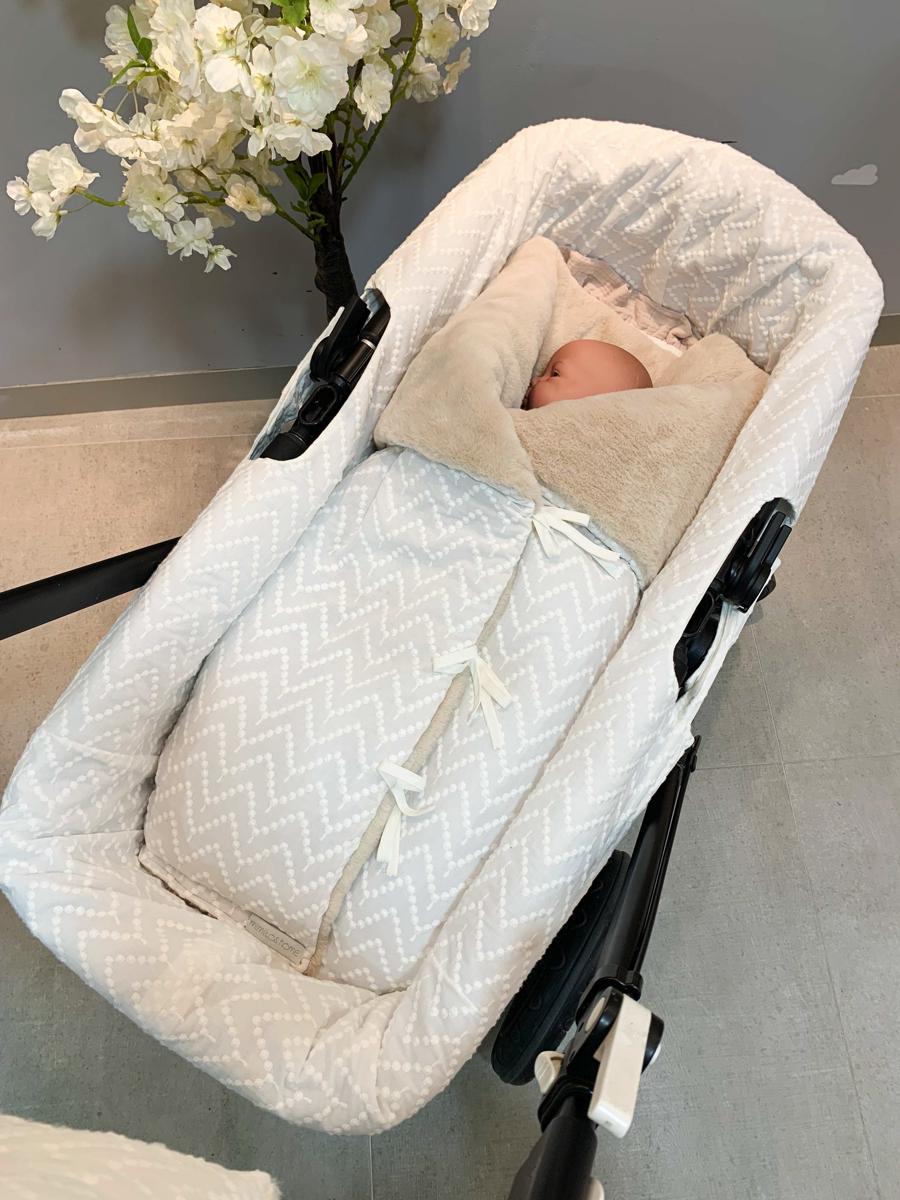 MIMUSELINA, Saco de Invierno para Bebe, Saco para el Capazo, Cuna o el  Carro de tu Bebé, con Tacto Suave para Dormir Muy Calentito