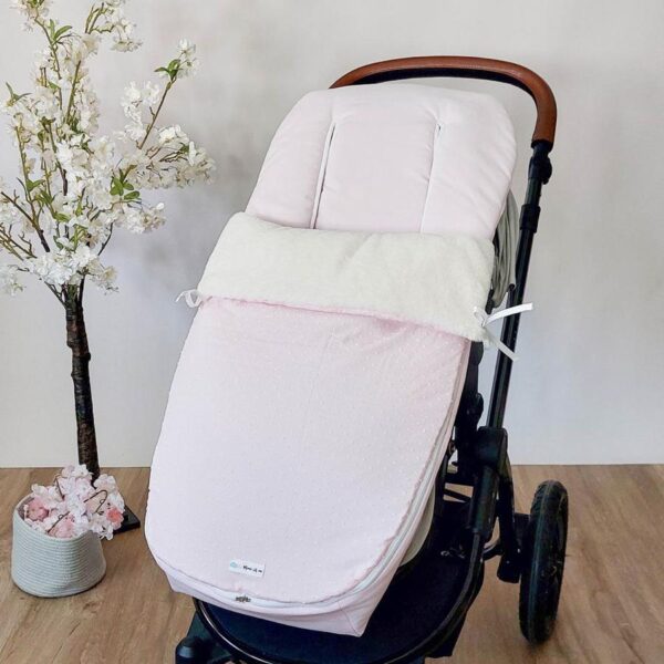 saco de silla pique rosa y tela rosa plumeti blanco y pelo blanco roto