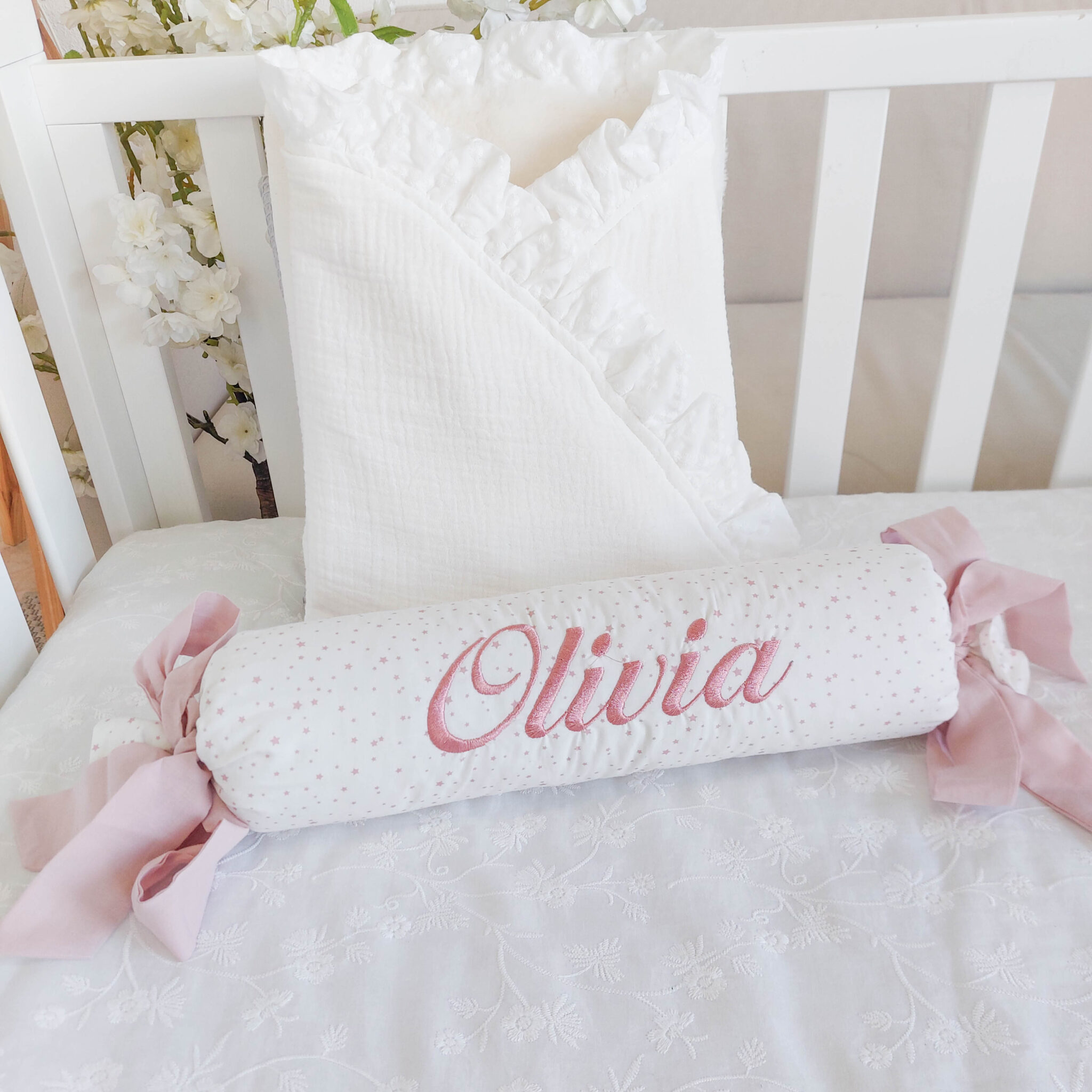 Canastilla Regalo Bebé Olivia - La maleta del bebe