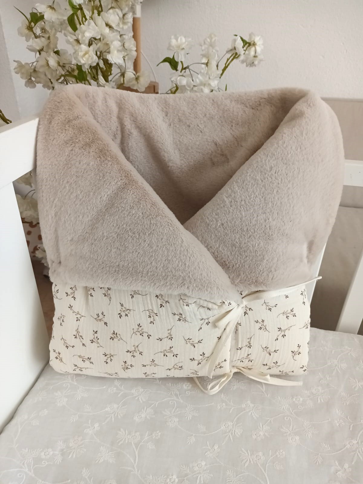 Saco bebe capazo tela sack beige e interior bambula beige - Mimitos Home