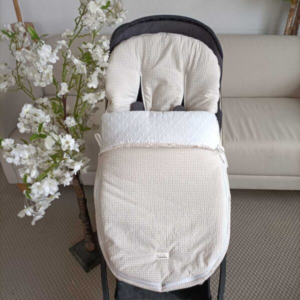 Saco para silla de paseo Tela vichy beige con tela topos blancos